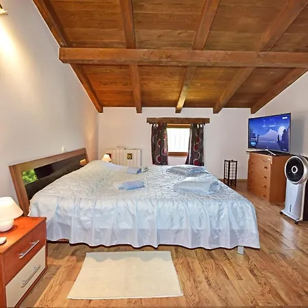 Holiday House Lena Baderna